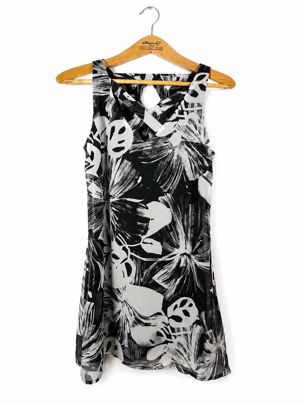 Want & Need Black & White Floral Crossback Tank Dress Women's Size M